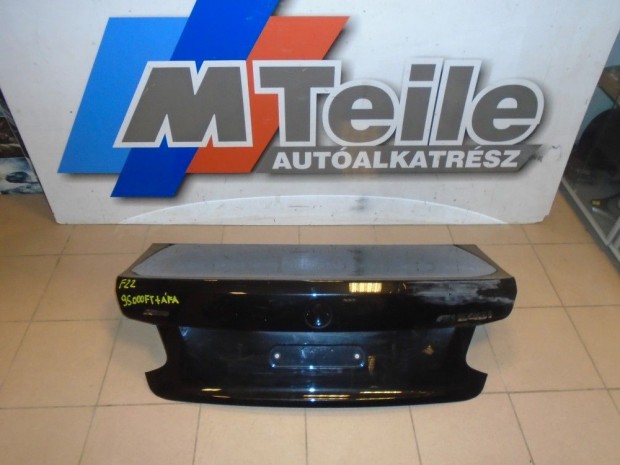 [GY�RI BONTOTT, JAV�TOTT] BMW - CSOMAGT�R AJT� - 2-ES / F22